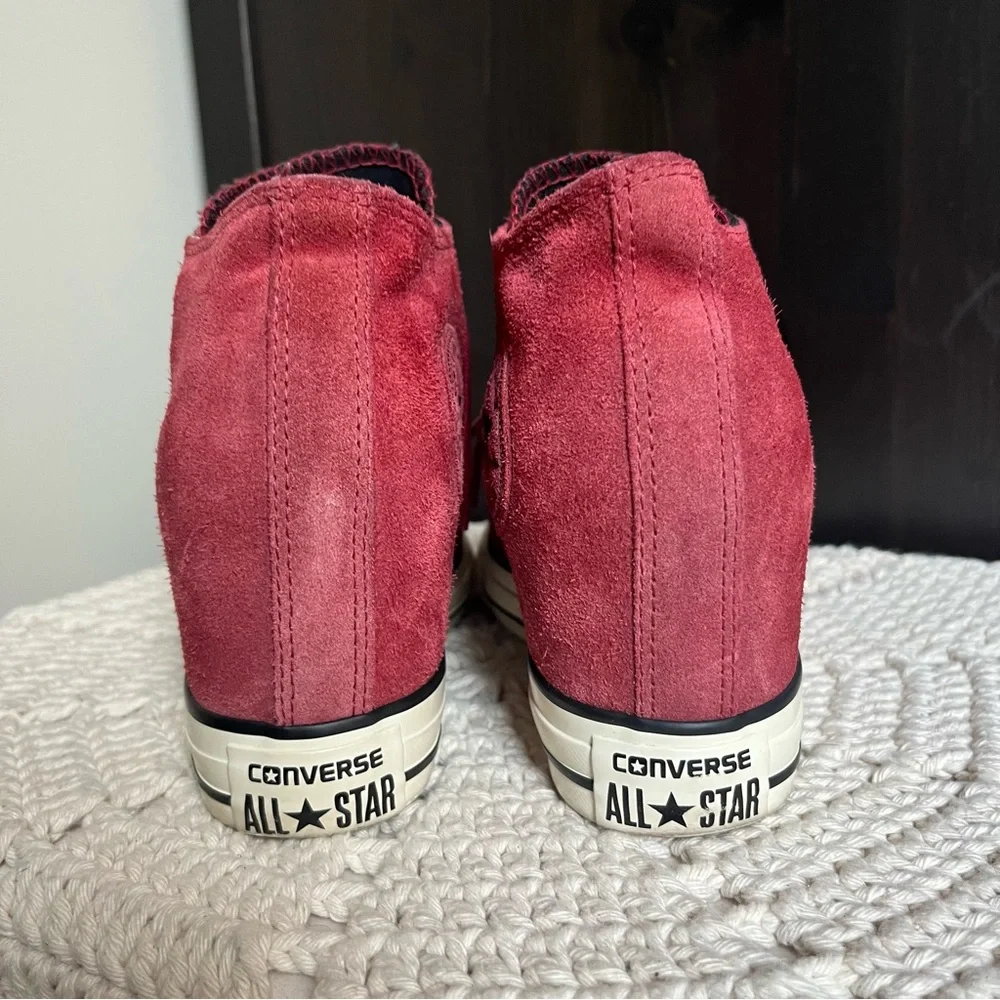 Converse Chuck Taylor All Star Wedge Platform Hi Top Shoes Women's Red Suede 9